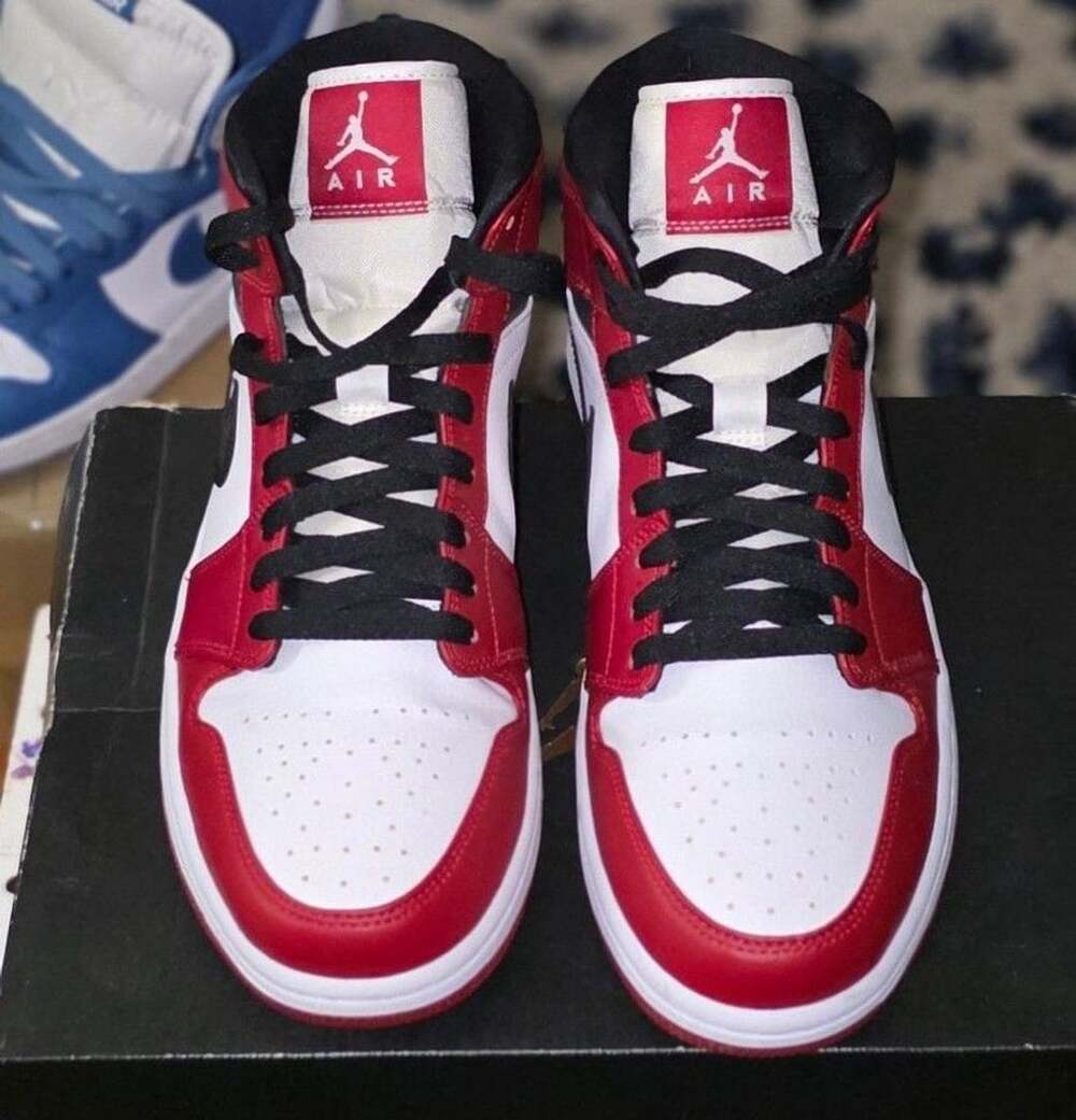 Nike Air Jordan 1 Mid Chicago Red White Black Sneakers